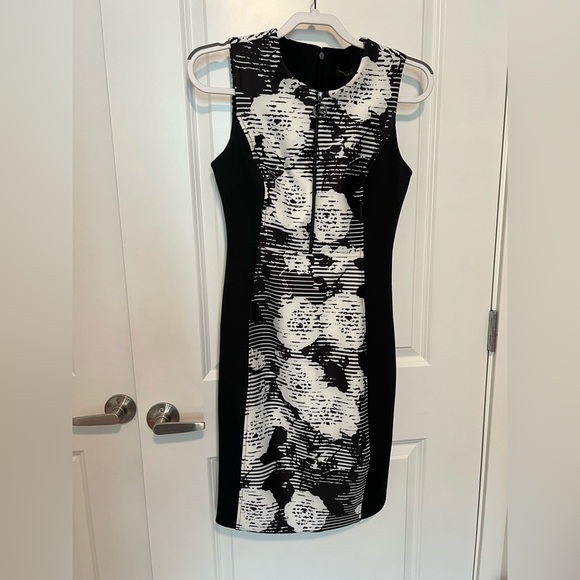 Donna Karan Dresses & Skirts - Donna Karan New York Sleeveless Black/White Floral Midi Dress 2